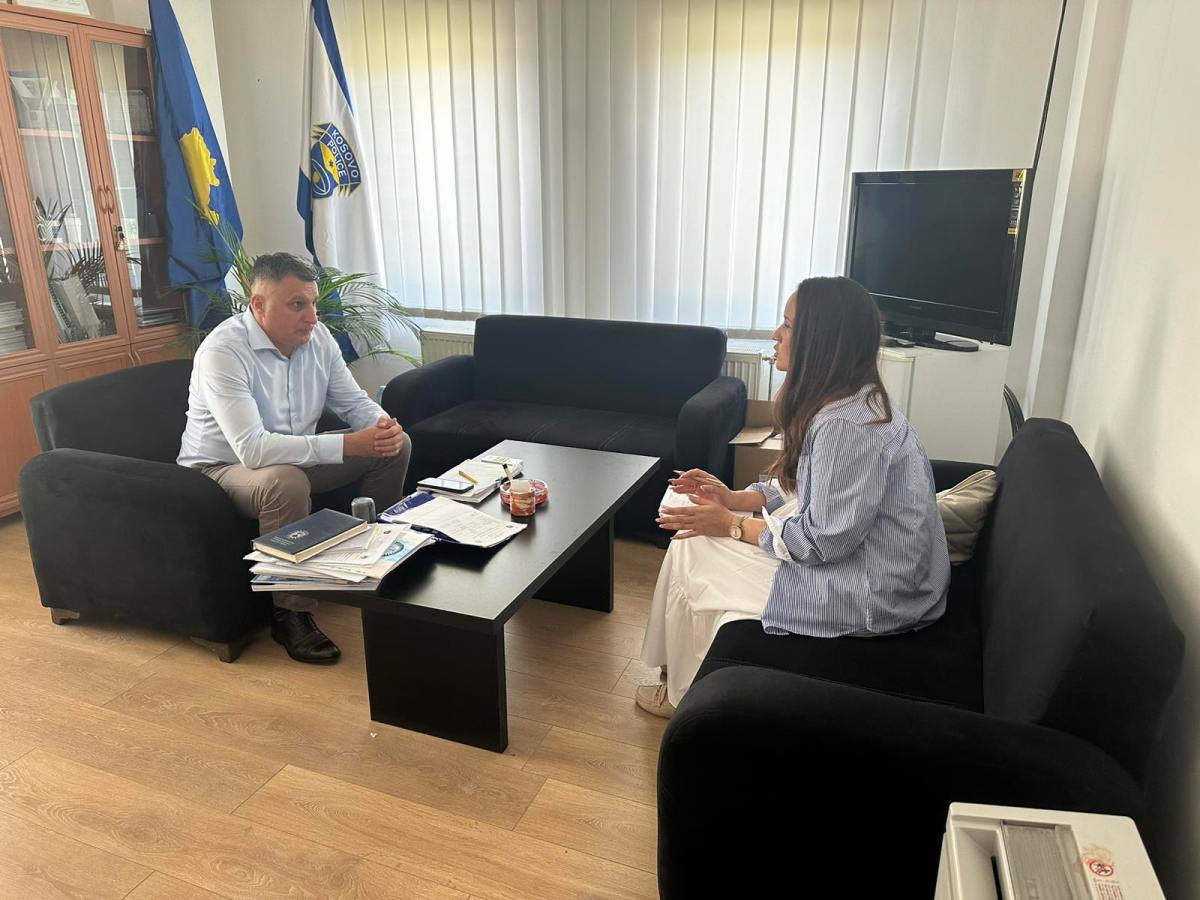 Prijavite nasilje i neprofesionalne policijske&nbsp;službenike